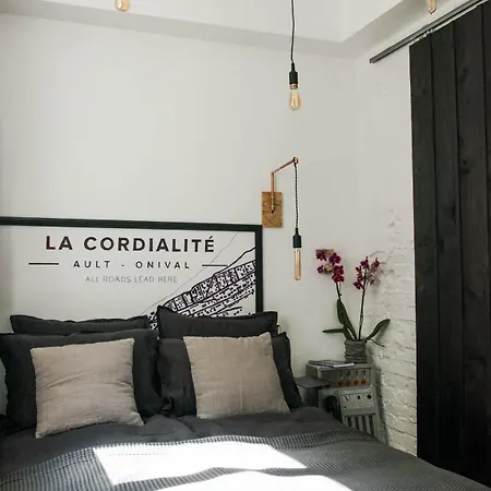 -la Cordialite-