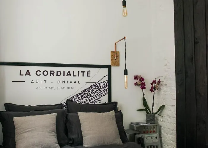 -la Cordialite-